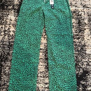 Green Leopard Print carpenter jeans Pants size medium women’s new with tags
